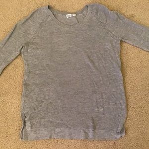 Grey gap sweater